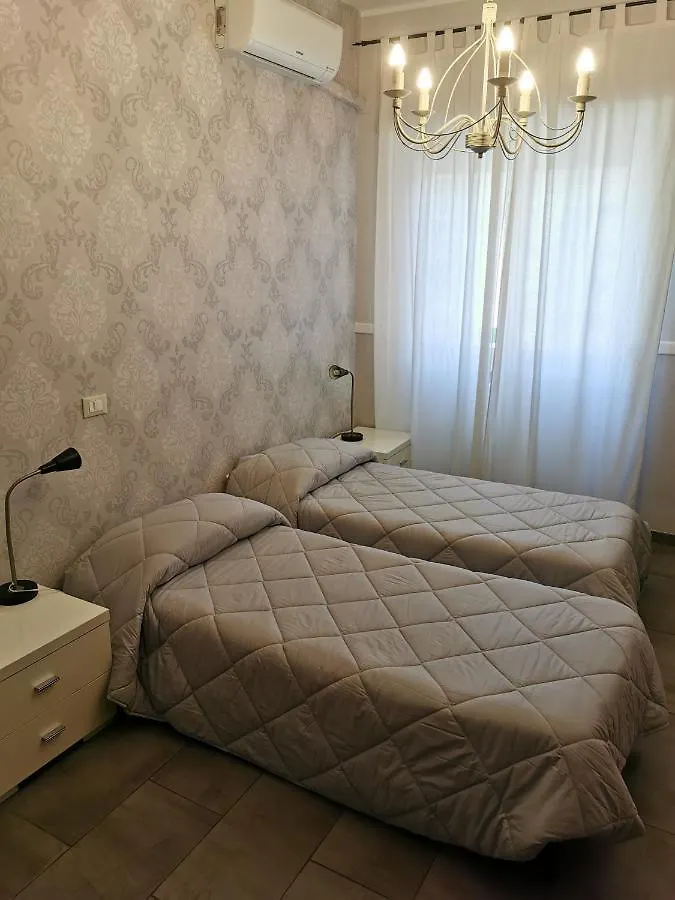 Bed And Breakfast Piramide Rome Bed & Breakfast
